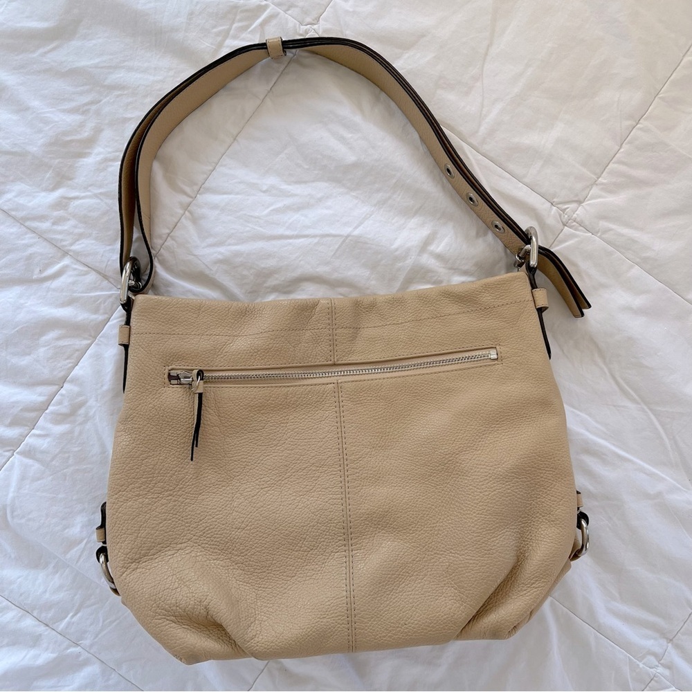 Coach| Tan Leather Shoulder Bag with Adjustable Strap